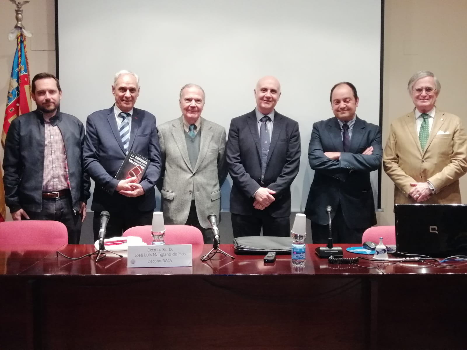 Presentación del libro de José Bonet "En defensa del Derecho Civil Valenciano".